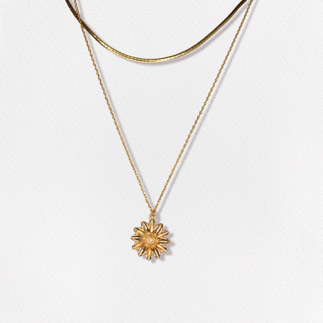 Collar flor con cadena doble