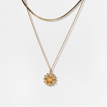 Collar flor con cadena doble
